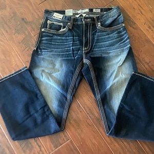 Men’s buckle jeans NWT Derek style